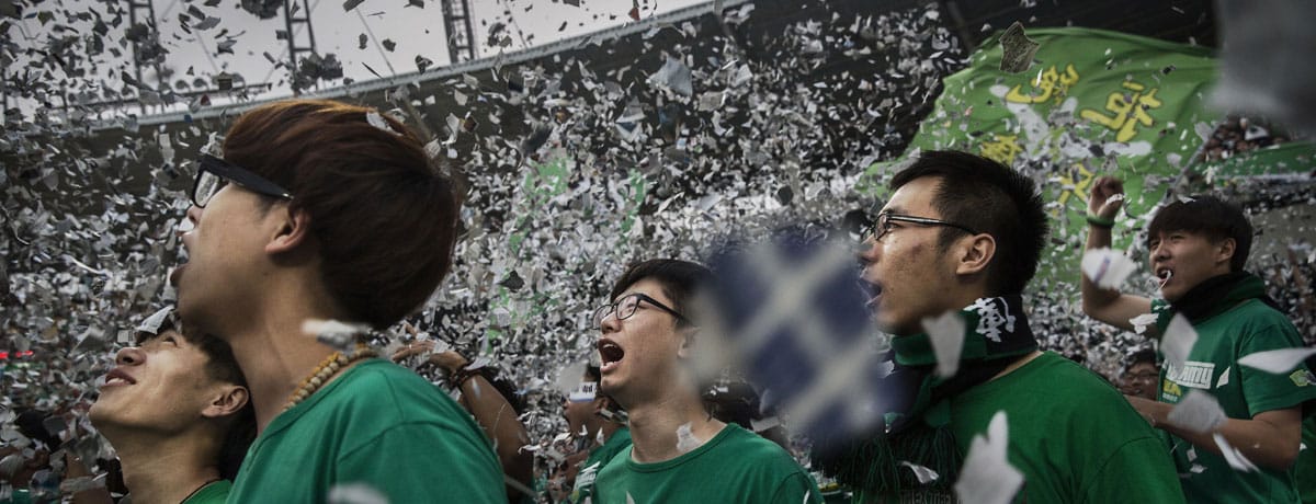 Super League in China: Mit Geldregen zur Fußballmacht!