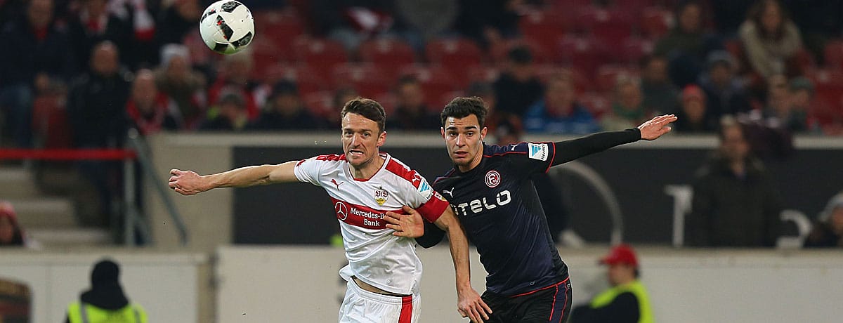 Stuttgart - Düssldorf, Gentner und Ayhan im Duell