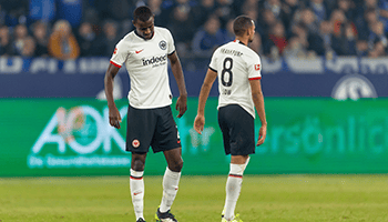 SC Paderborn - Eintracht Frankfurt: Platz 18 gegen Platz 18