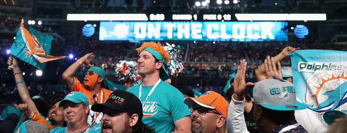 NFL Draft: Wie Miami ohne Nummer-1-Pick das Draft Board kontrolliert