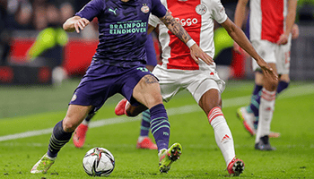 Ajax Amsterdam - PSV Eindhoven: Runderneuerte Teams kämpfen um den ersten Titel