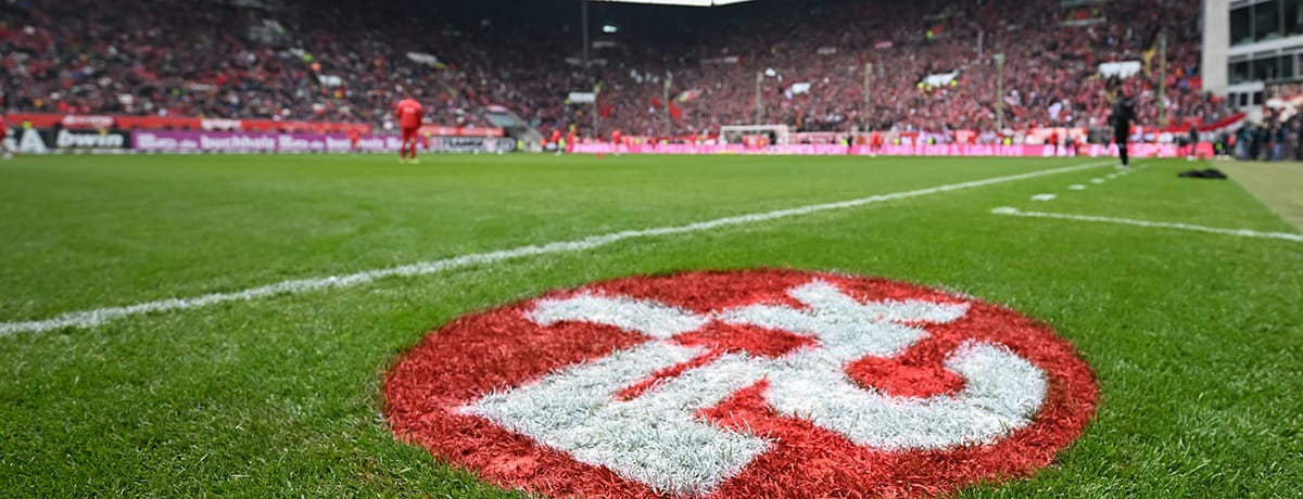 1. FC Kaiserslautern - Hannover 96: Neuanfang für beide Klubs