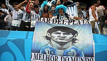 Polen - Argentinien: Lewandowski oder Messi - wer muss abreisen?
