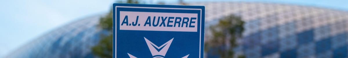 Angers – Auxerre : Les deux derniers de Ligue 1 visent les 3 points