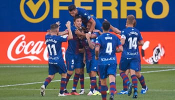 Huesca - Cádiz, Choque explosivo entre dos equipos recién ascendidos