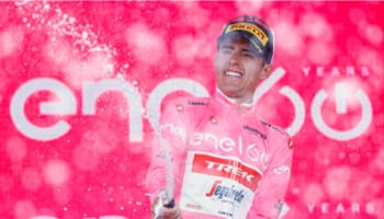 En el Giro de Italia la alegría es española: Juanpe López domina la competición y sigue luciendo la maglia rossa