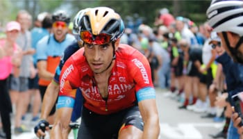 Giro de Italia: Carapaz manda, pero Hindley y el español Landa le dan batalla en los tramos finales