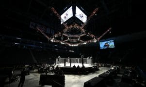 Charles Oliveira vs Justin Gaethje: UFC 274 por el título de peso ligero