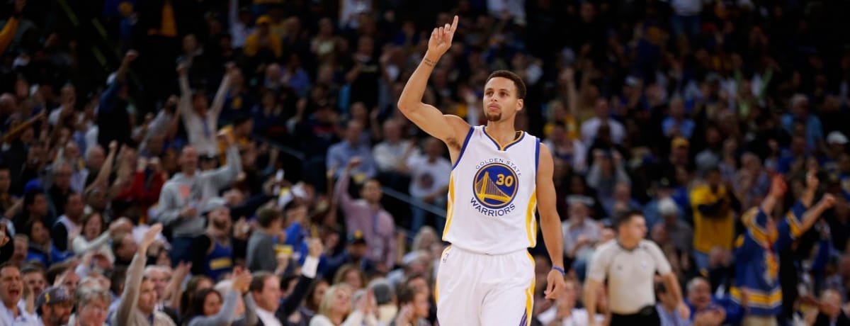 Nba: Curry formato MVP batte i Los Angeles Clippers