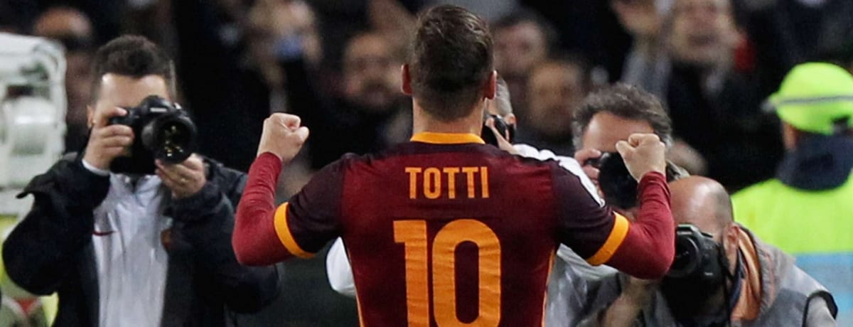 I gol di Totti per la Champions della Roma: un amore destinato a continuare