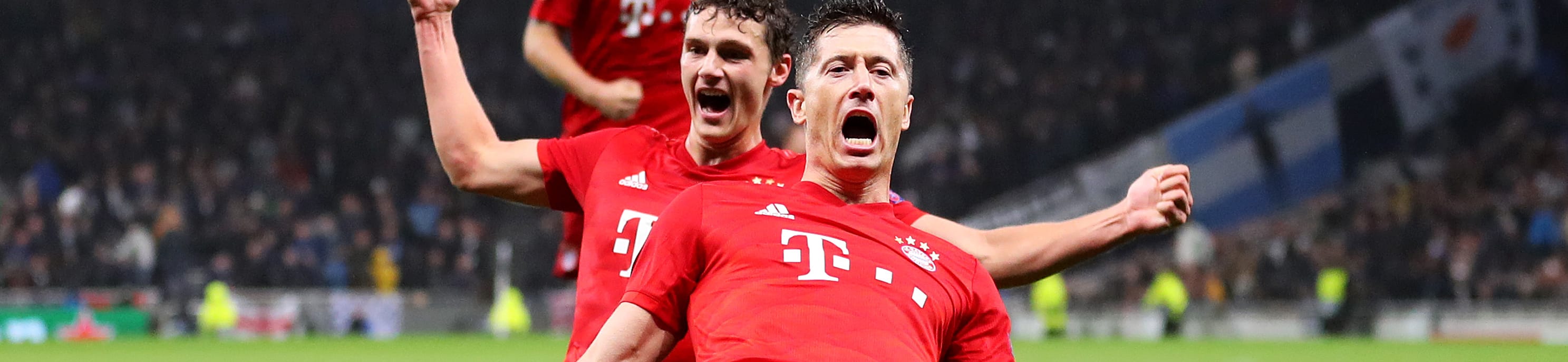 Augsburg-Bayern Monaco: super-Lewa per riprendersi la vetta