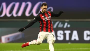 Milan-Crotone: rientra Calhanoglu a guidare l’attacco rossonero