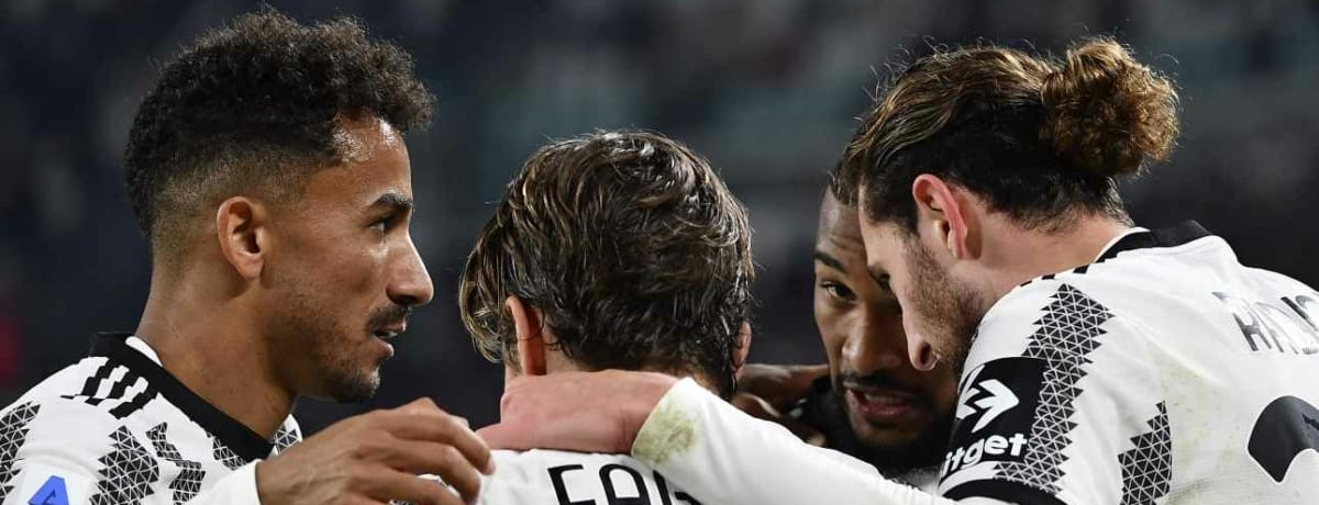 Napoli-Juventus: i bianconeri possono riaprire la lotta per lo scudetto